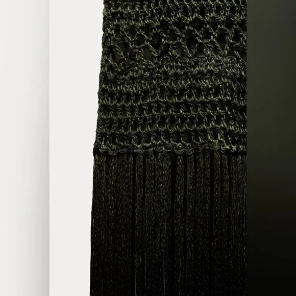 NWT. Zara Green Crochet Lace Dress with Fringe. Lining is missing. Size L. - Picture 8 of 14